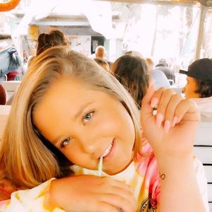 Meet your Posher, Ashlynn